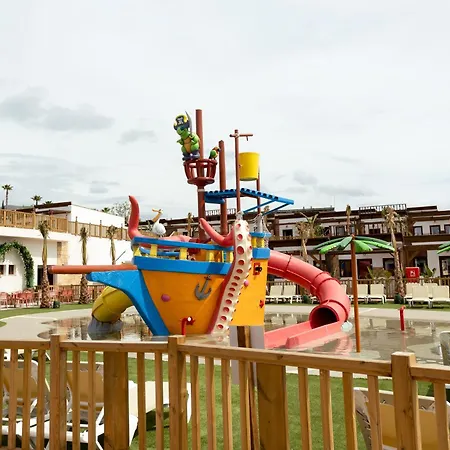 Resort Magic Pirates Island 4*